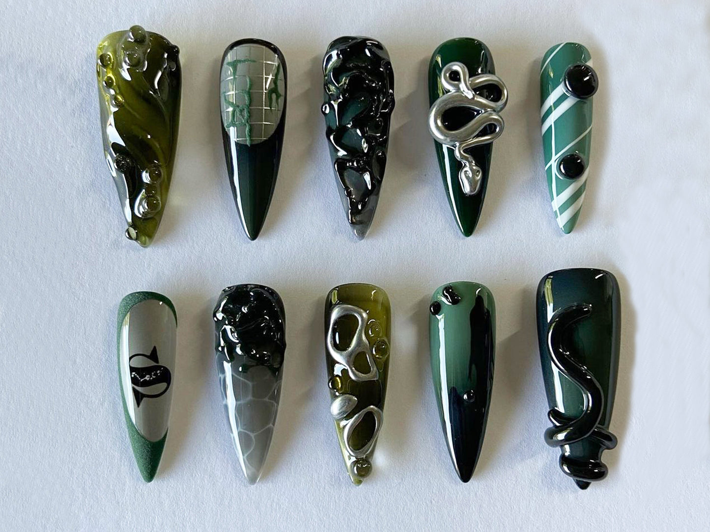 3D Snake Press On Nails | Unique Silver Green Nail Art with Snake Patterns | 3D Gel Art | Almond Nails | JT223
